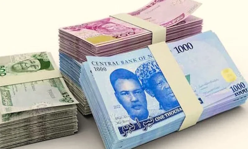 Cash outside banks falls by N198bn, money supply dips