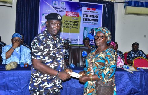 Police present N53.3m to families of fallen officers in Lagos