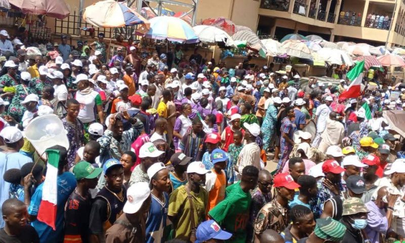 Ekiti Guber: APC is gone – Isaac Fayose reacts as mammoth crowd receive PDP candidate