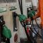 Iran cuts oil output as storage nears capacity