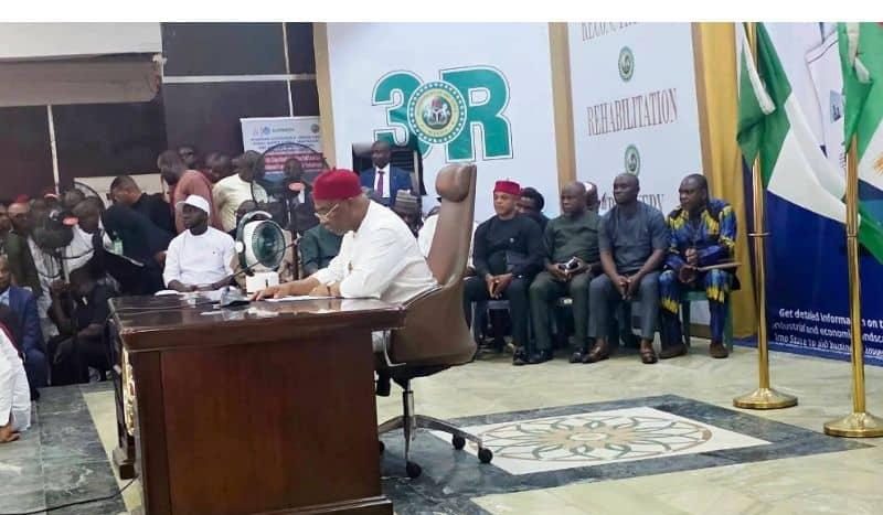 APC primary: Uzodinma meets Imo stakeholders, laments number number of aspirants