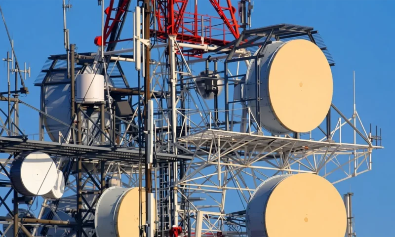 Telcos under pressure to resolve fibre broadband bottlenecks