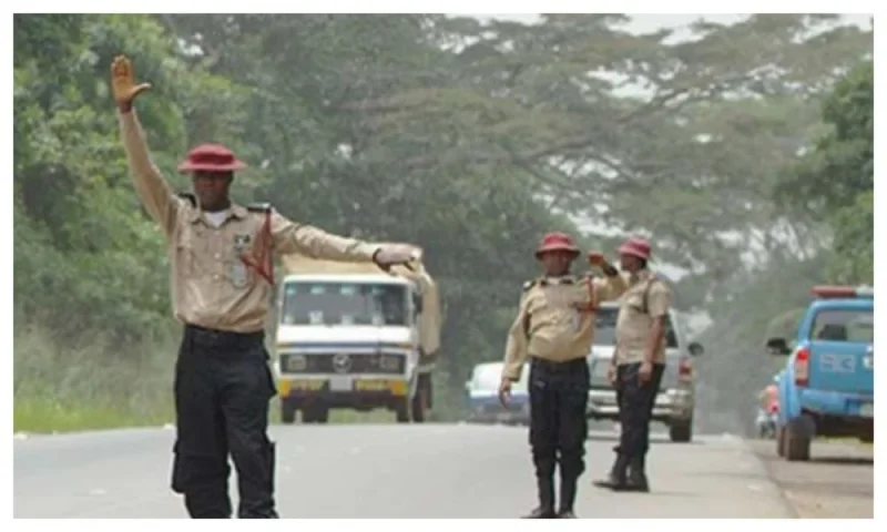 FRSC confirms death of female corps nember in Oyo road crash